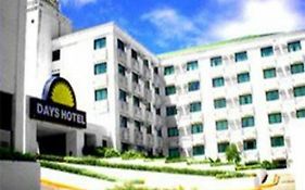 Days Hotel Cebu Airport 3*